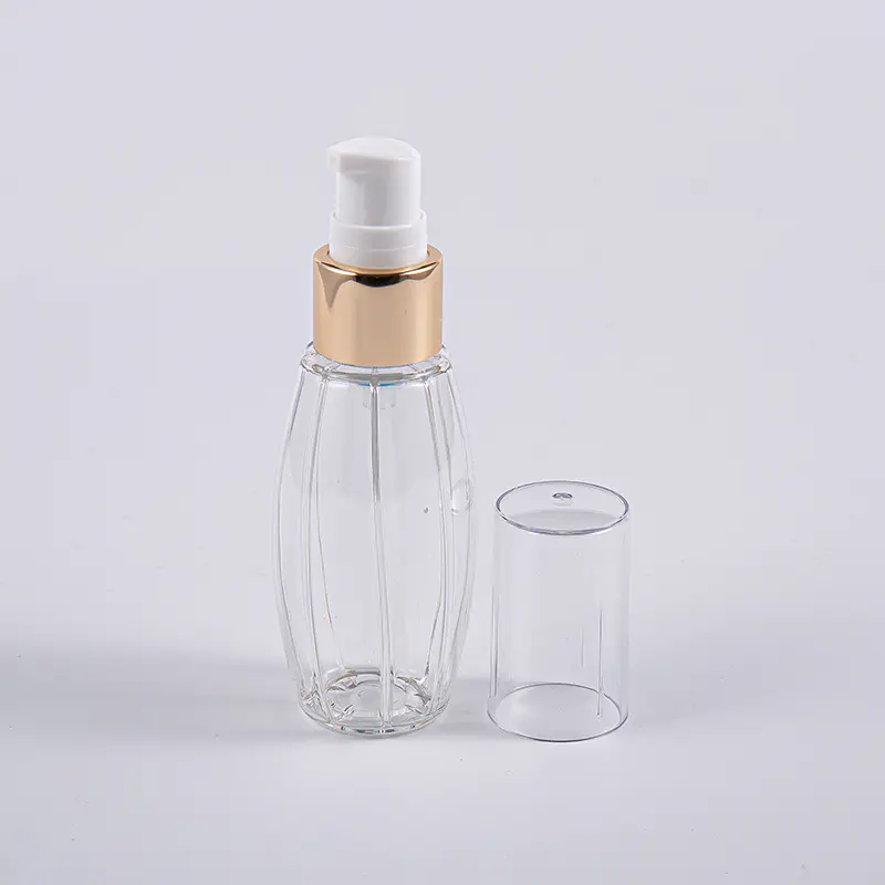På reise Bruk 50 ml PETG ballformflaske med pumpe På reise Bruk 50 ml PETG ballformflaske med pumpe