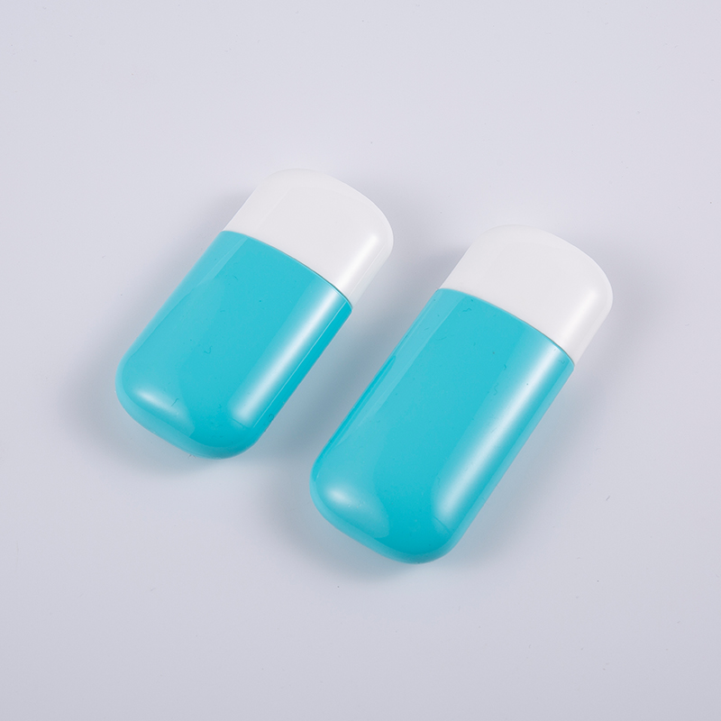 30 ml og 50 ml blå PE solkremflaske med UV-beskyttelse