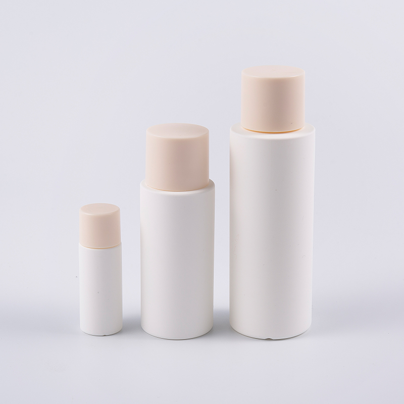 10 ml PE mykgjørende lotionflaske med flipphette Kompakt kosmetikkbeholder i reisestørrelse for hudpleie og toner